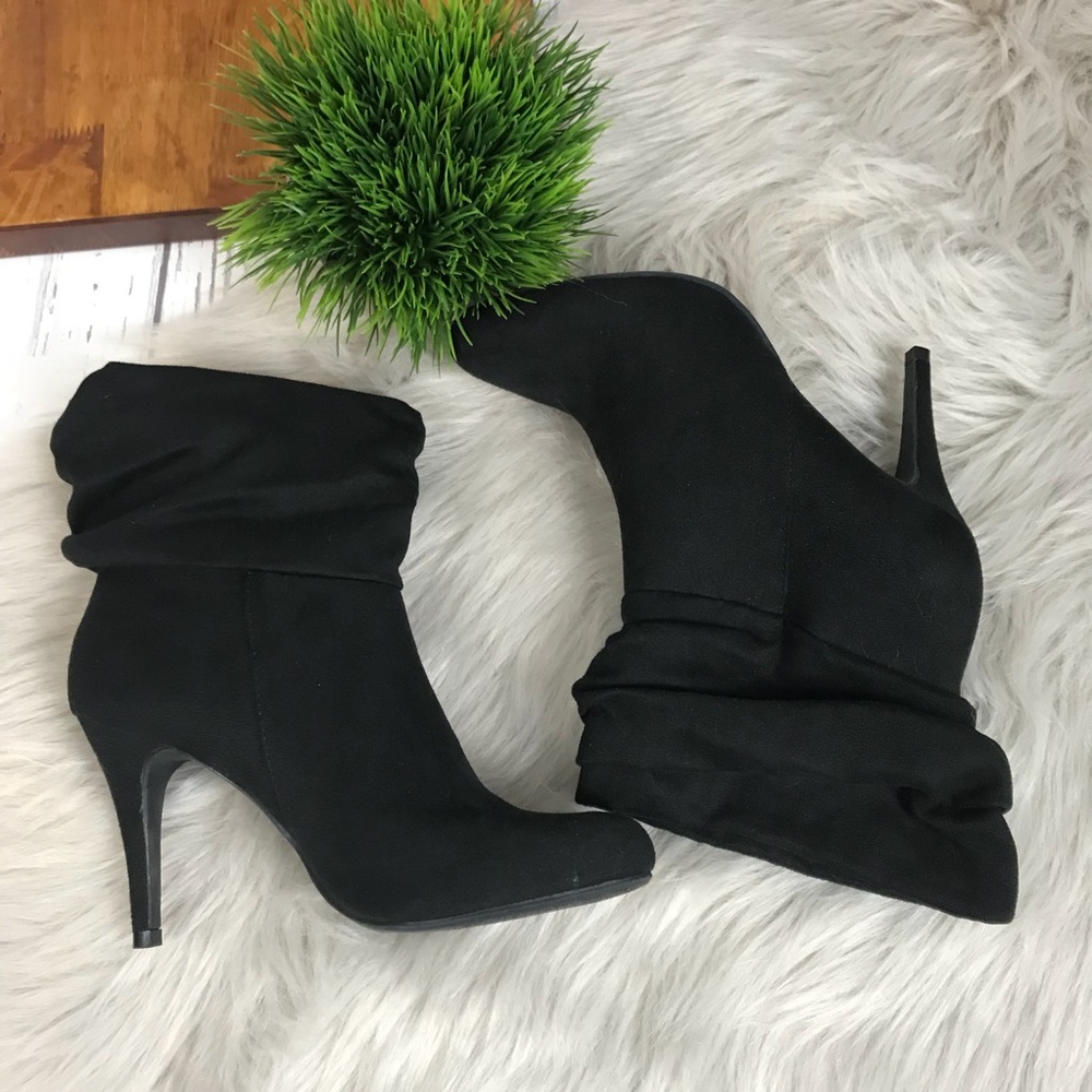 Women’s shoes